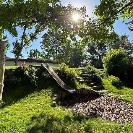 Studio/free Yoga&aqua Aerobic Slantschew brjag