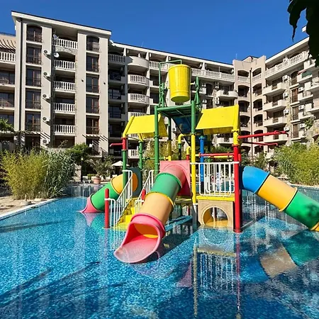 Studio/free Yoga&aqua Aerobic * Slantschew brjag